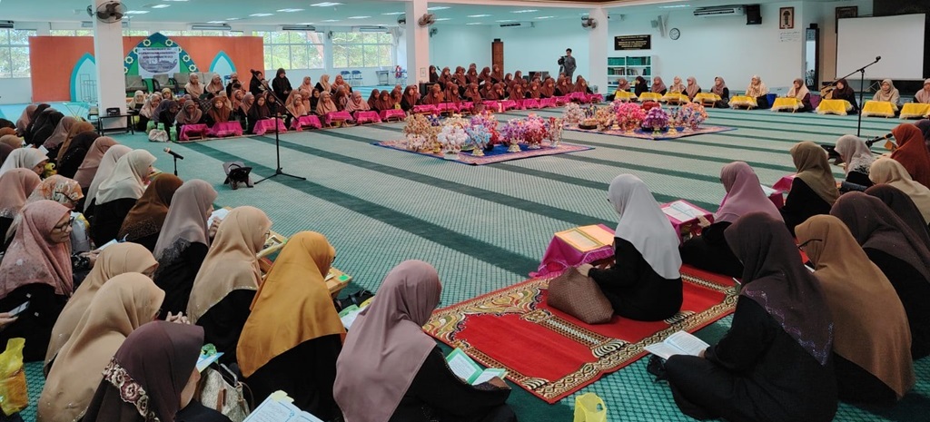 MAJLIS KHATAM AL-QURAN KELAS BIMBINGAN MUSLIMAH SELURUH NEGARA SEMPENA BULAN RAMADHAN BAGI TAHUN 1445H/2024M