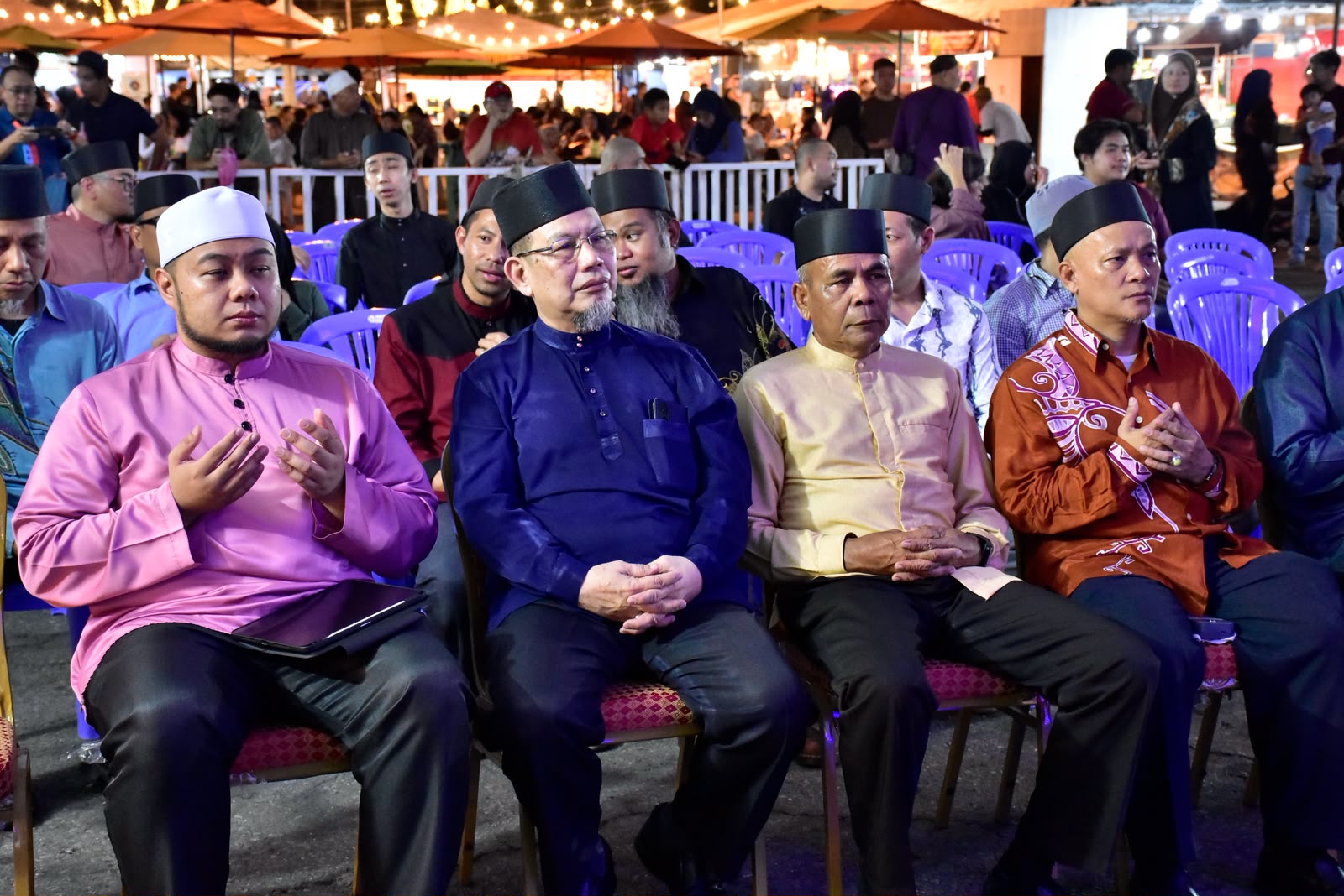 https://www.kheu.gov.bn/SiteImages/BPAAM%202026/06.8.2026%20PERSEMBAHAN%20BERCORAK%20KEUGAMAAN%20SEMPENA%20SAMBUTAN%20PERAYAAN%20ULANGTAHUN%20KDYMM%201.jpg